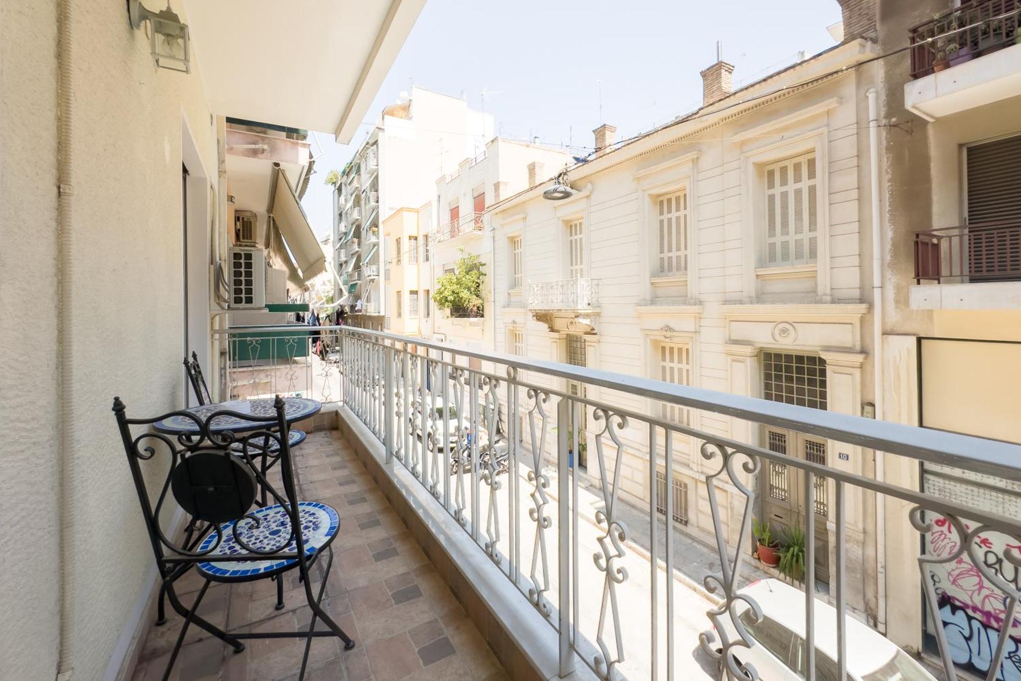Urban Comfort Apt Near Downtown Atenas Exterior foto