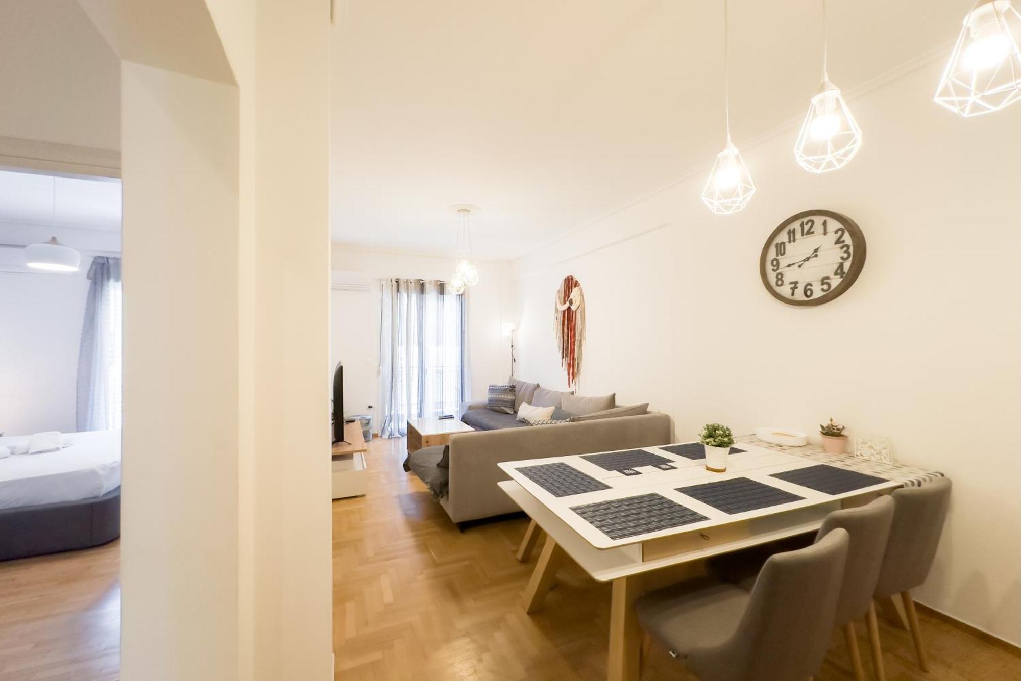 Urban Comfort Apt Near Downtown Atenas Exterior foto