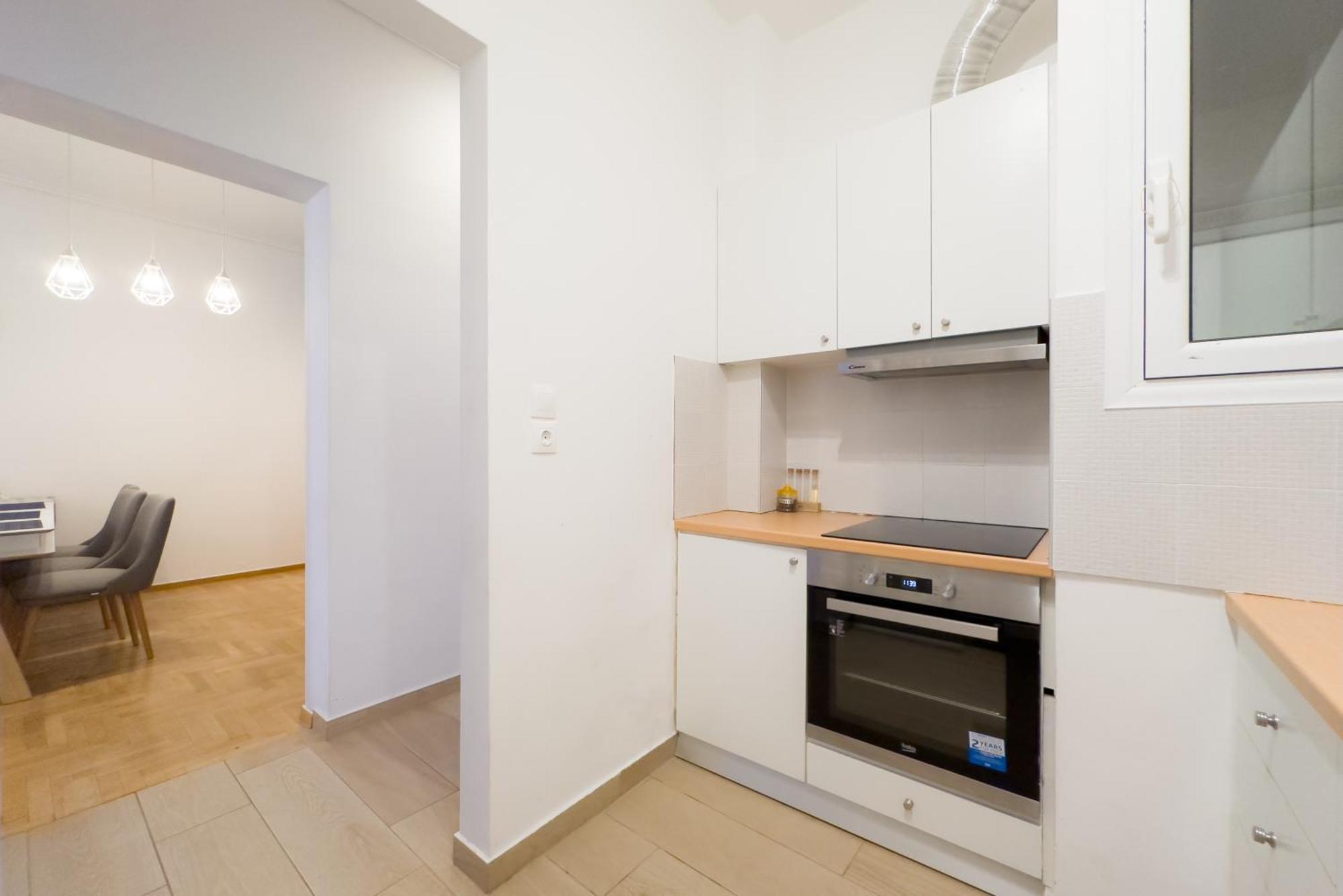 Urban Comfort Apt Near Downtown Atenas Exterior foto
